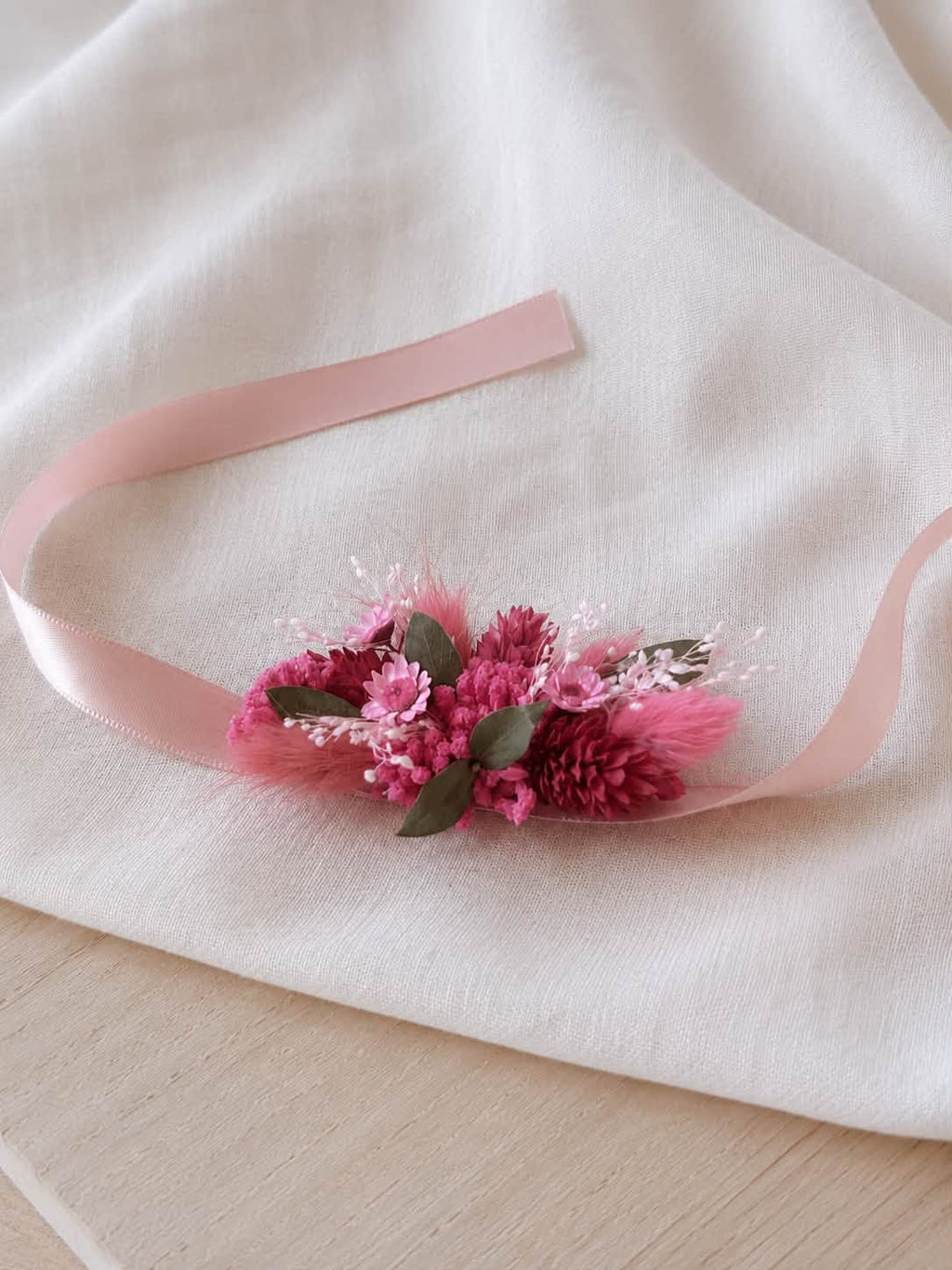 Bracelet en fleurs séchées BISOUS